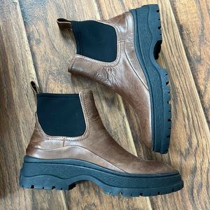 Madewell Chelsea Booties